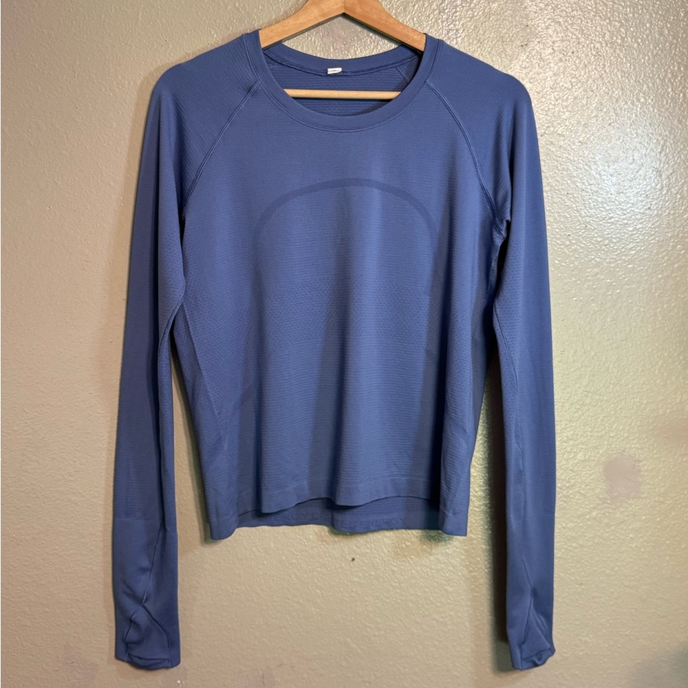 Lululemon Athletica Women's Blue Long Sleeve Top